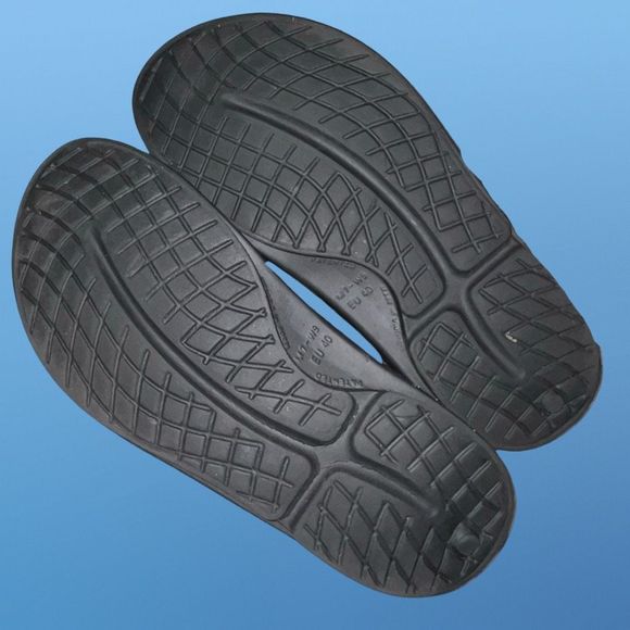 Adult Oofos OOahh Black Recovery Slide Sandals Size M 7 W 9 - Picture 6 of 6